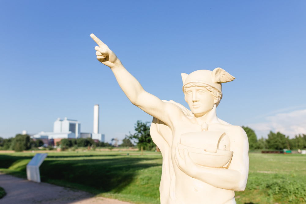 Hochzeitsfotograf in der St. Bonifatius Kirche Eimsbüttel und im Café Kaltehofe